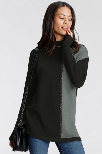 Вязаный пуловер