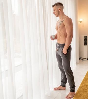 Спортивные штаны