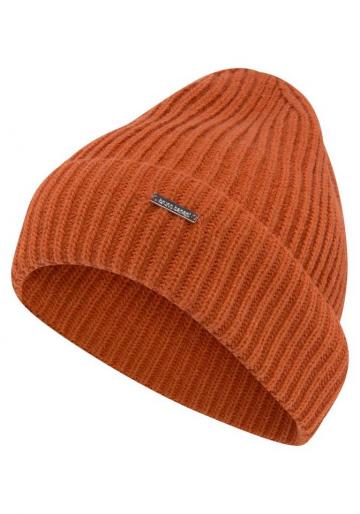 Вязаная шапка