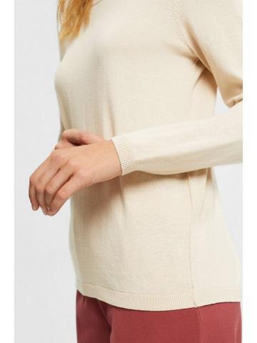 Вязаный пуловер