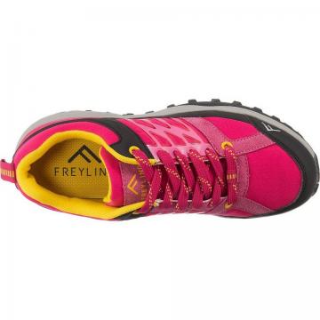 Походная обувь 