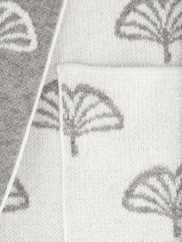 Вязаное пальто 