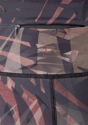 Спортивные штаны