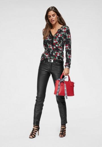 Узкие брюки