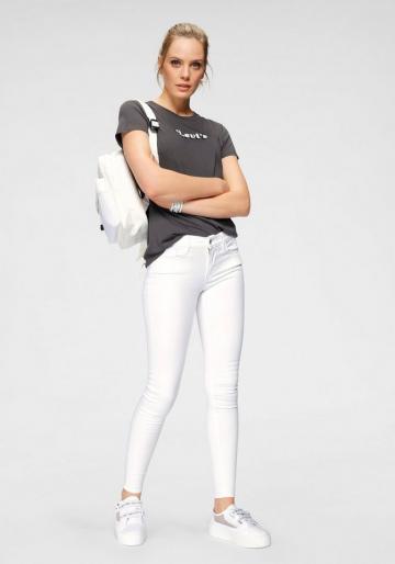 Узкие джинсы