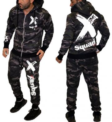 Спортивный костюм