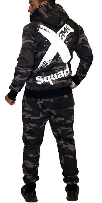 Спортивный костюм