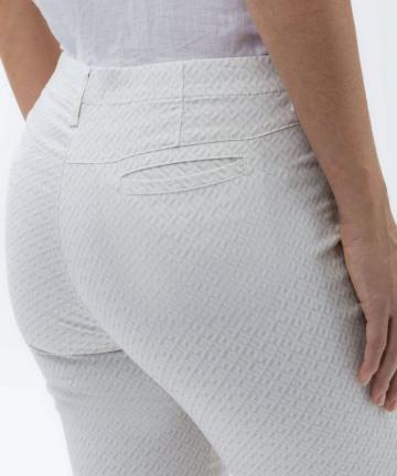 Короткие брюки