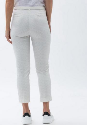 Короткие брюки