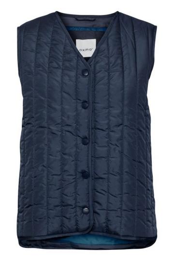 Вязаный жилет