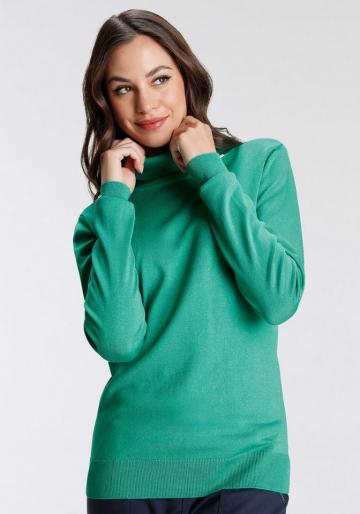 Вязаный пуловер