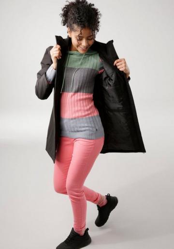 Вязаный пуловер