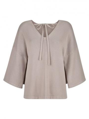 Вязаный пуловер