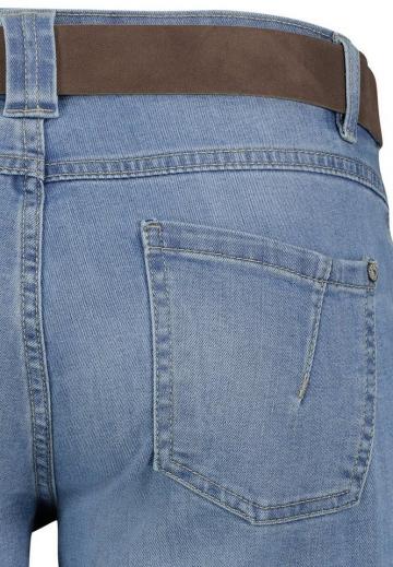 Джинсовые шорты