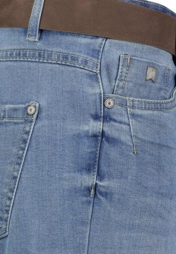 Джинсовые шорты