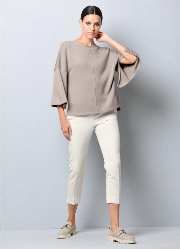 Вязаный пуловер