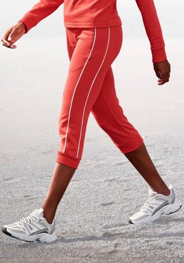 Короткие брюки