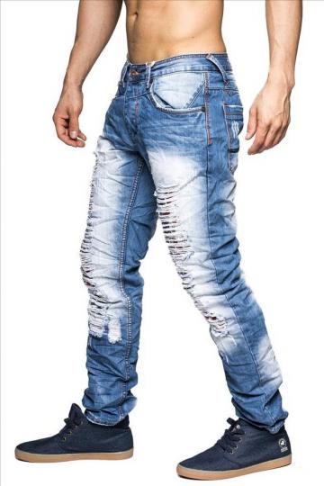 Прямые мужские джинсы 