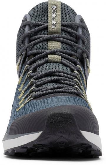 Походная обувь 