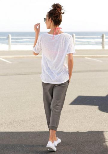 Спортивные штаны