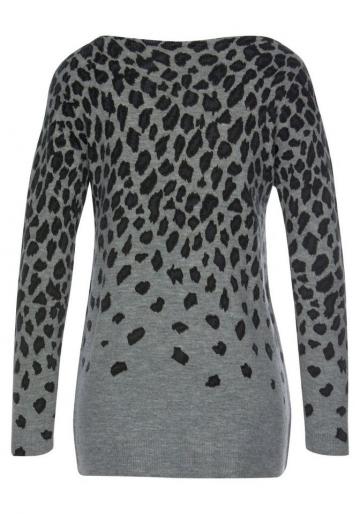 Вязаный пуловер