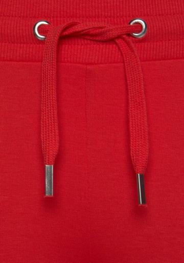 Короткие брюки