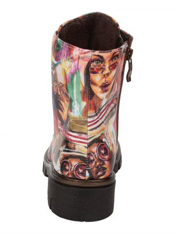 Сапожки на шнуровке