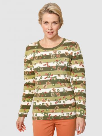 Вязаный пуловер