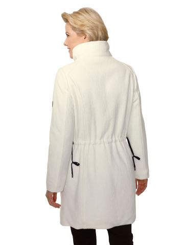 Короткое пальто