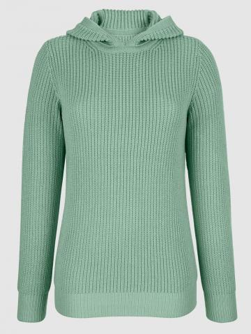 Вязаный пуловер