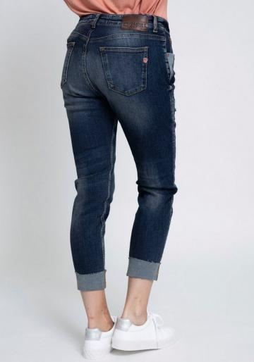 Укороченные джинсы