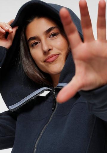 Флисовая куртка