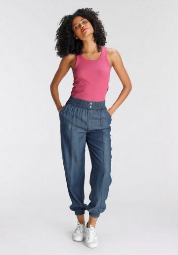 Узкие брюки