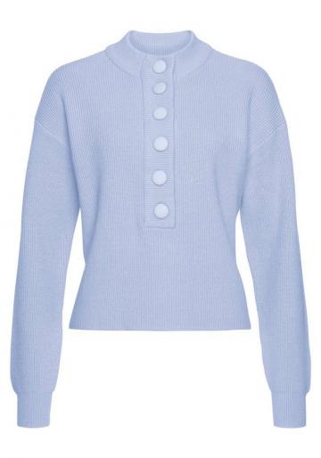 Вязаный пуловер