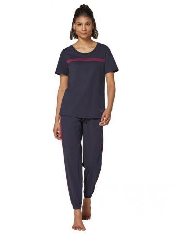 Домашний костюм