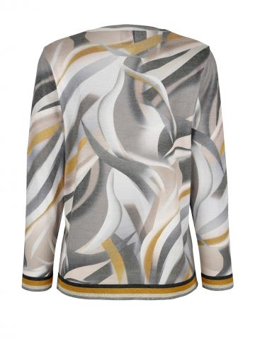 Вязаный пуловер