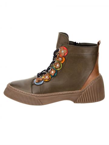 Сапожки на шнуровке