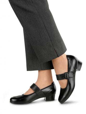 Классические туфли