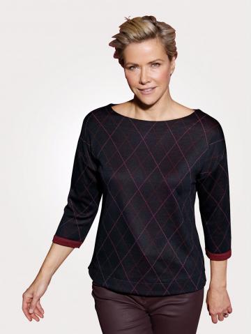 Вязаный пуловер