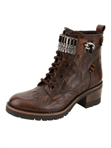 Сапожки на шнуровке