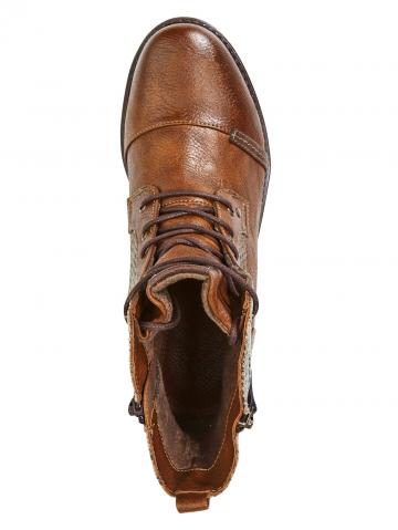 Сапожки на шнуровке