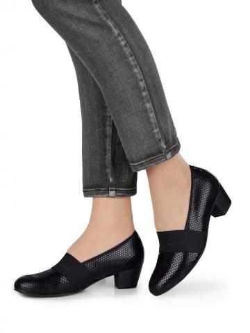 Классические туфли