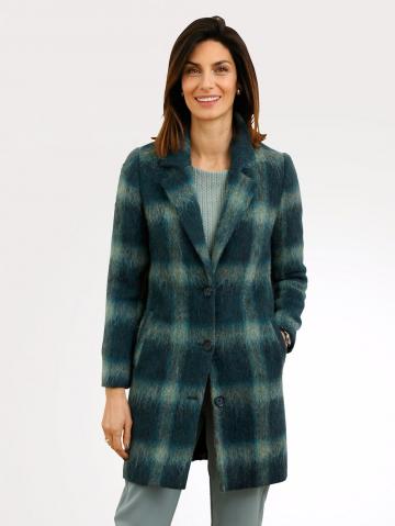 Короткое пальто