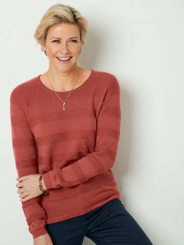 Длинный пуловер