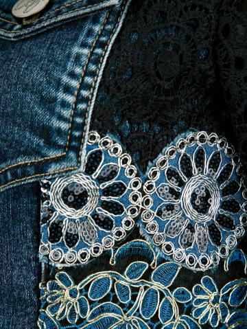 Джинсовая куртка