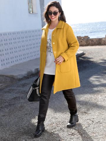 Короткое пальто