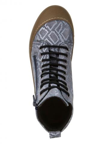 Сапожки на шнуровке