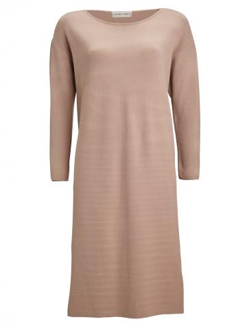 Вязаное платье