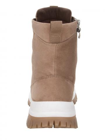 Сапожки на шнуровке