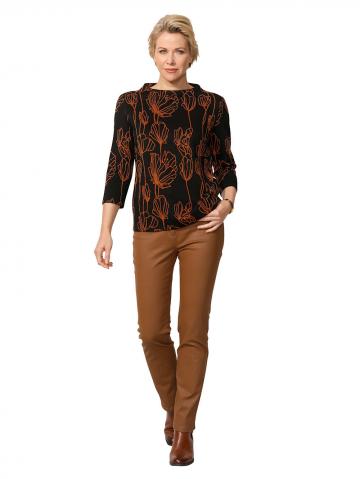 Вязаный пуловер